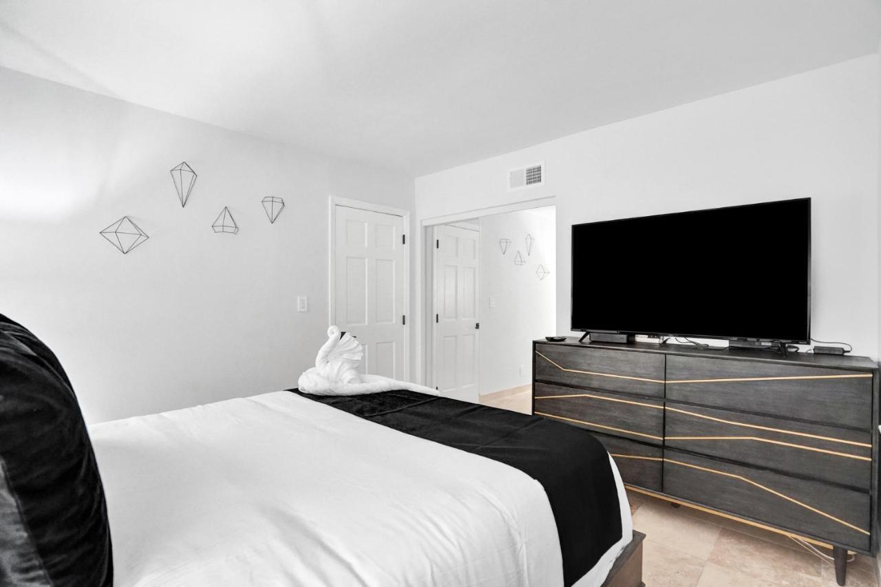 Ra Suites Помпано Бич Экстерьер фото