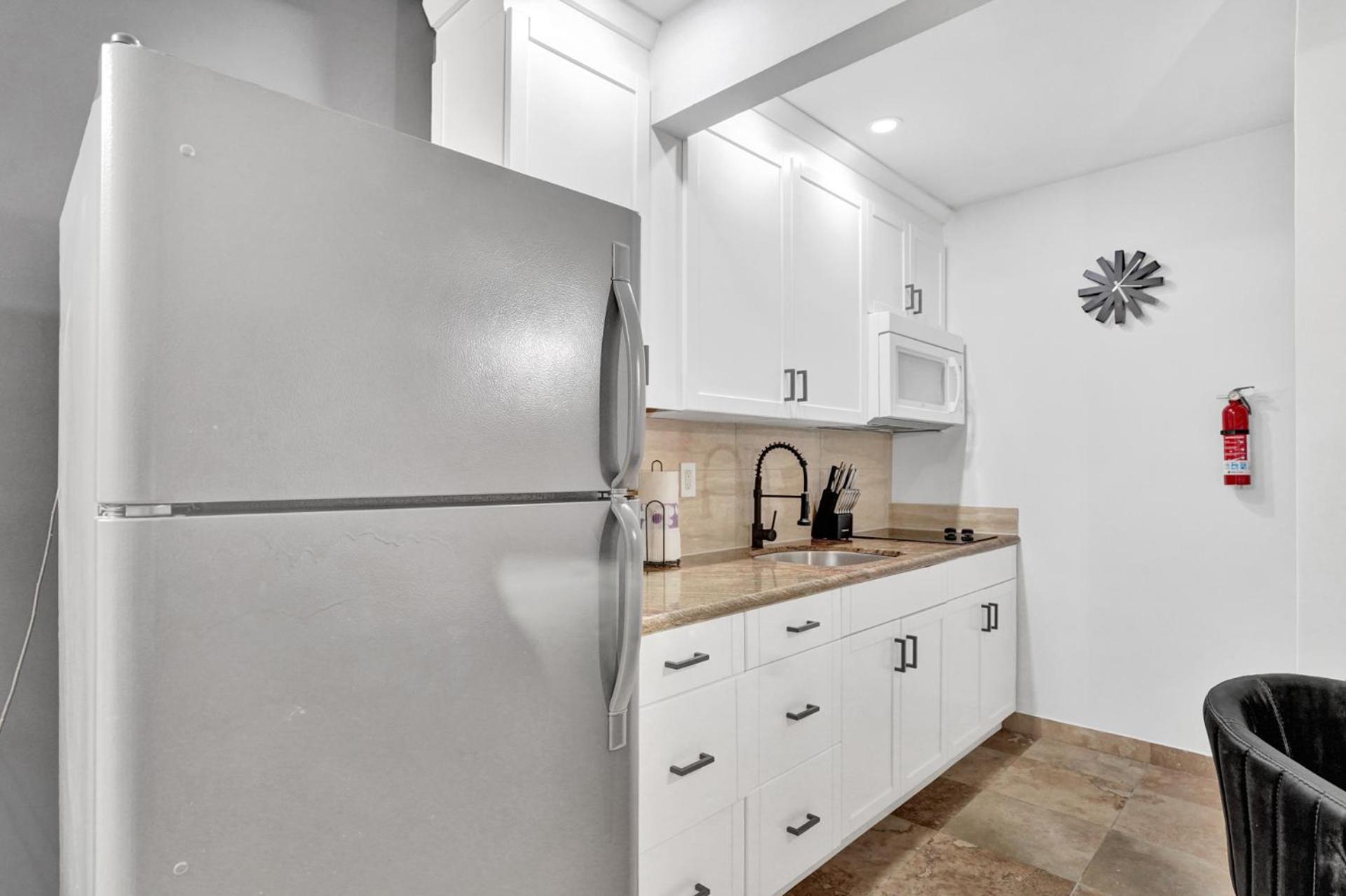 Ra Suites Помпано Бич Экстерьер фото